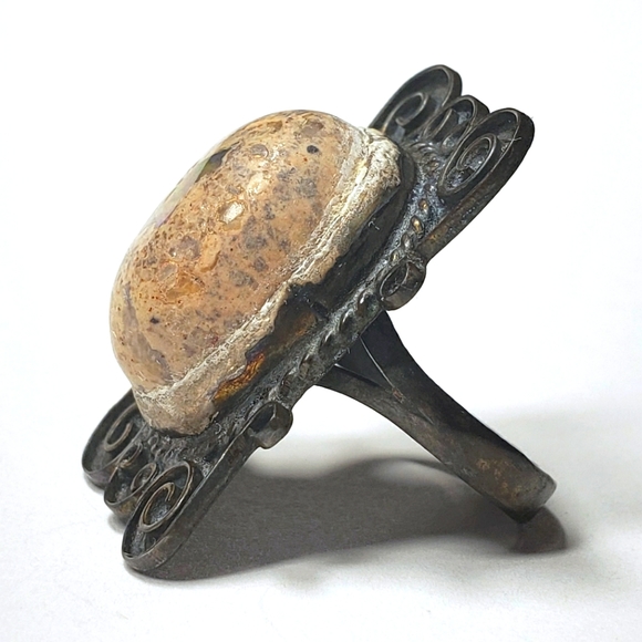 Native American Ring - Picture 3 of 13